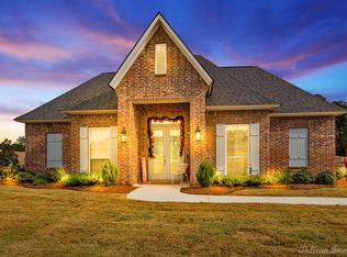 335 Hall Rd, Stonewall, LA 71078