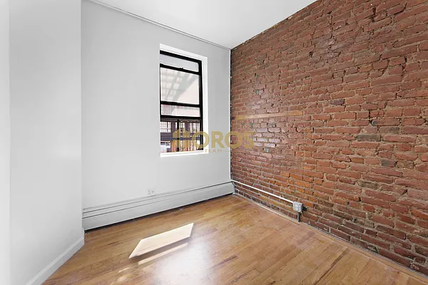 Rented by City Connections Realty | media 24