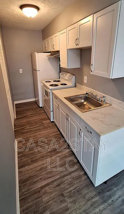 377 Redmar Blvd #41