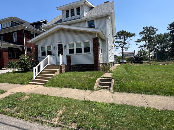 306 Smith Ave NW #1