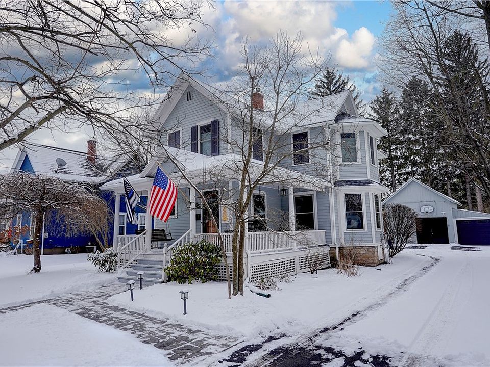 1st image of 49 Ontario St