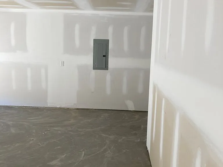 407 Kensington Ln — Photo 29
