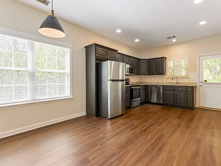 1311 Cashmere Dr — Photo 19
