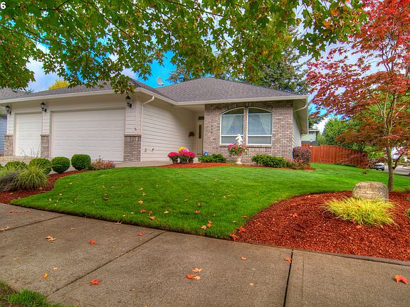 2nd image of 17808 NE 26th St