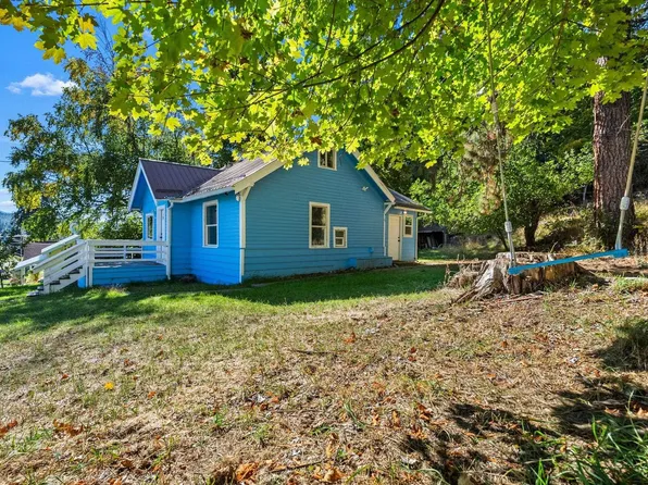 7492 Mohawk St, Bonners Ferry, ID 83805