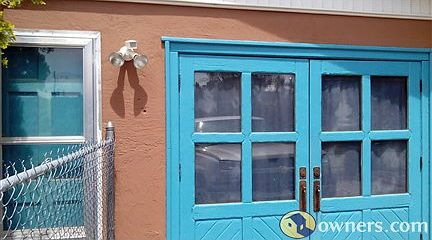 entry to studio south side