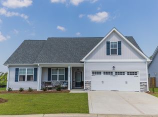 2166 Blue Bonnet Cir, Castle Hayne, NC 28429