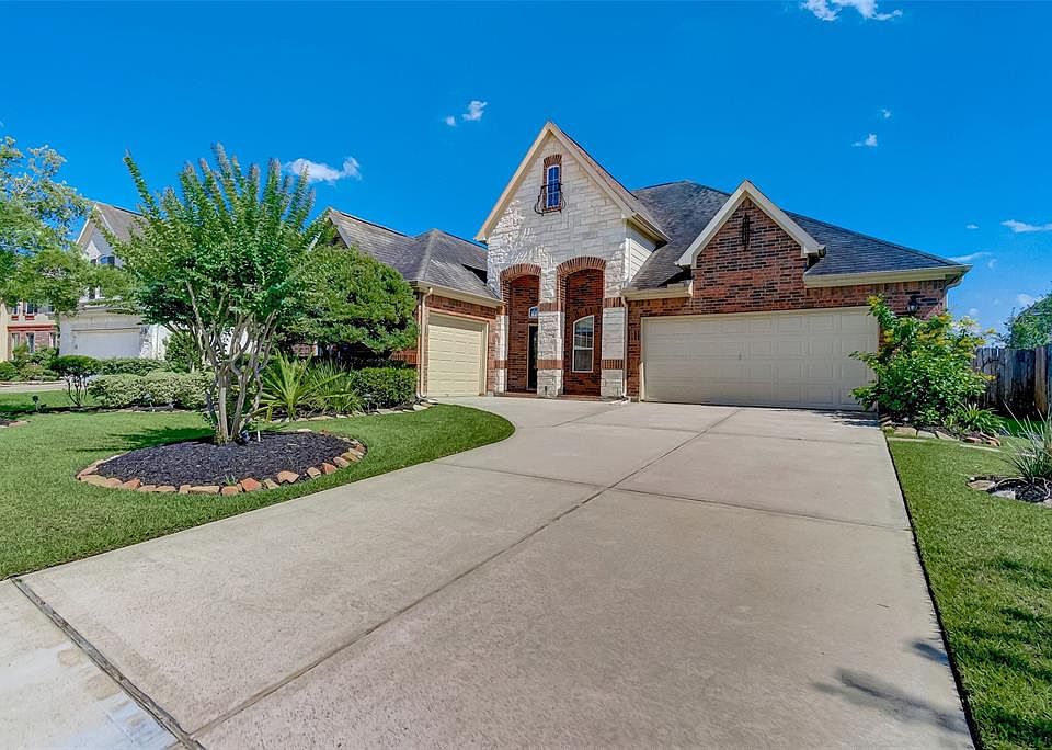 1st image of 11908 Southern Trails Ct