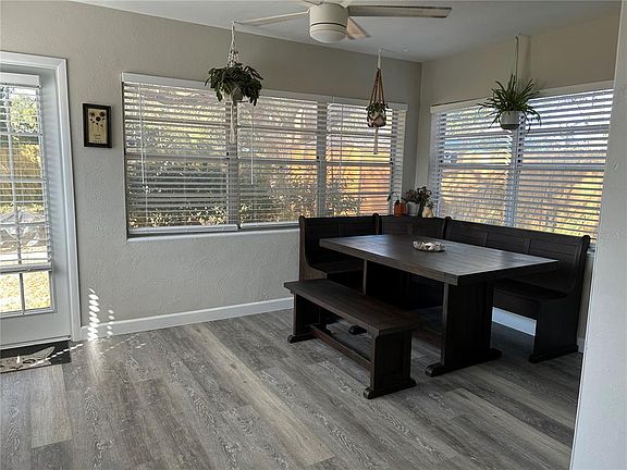 3rd image of 3320 Conway Gardens Rd