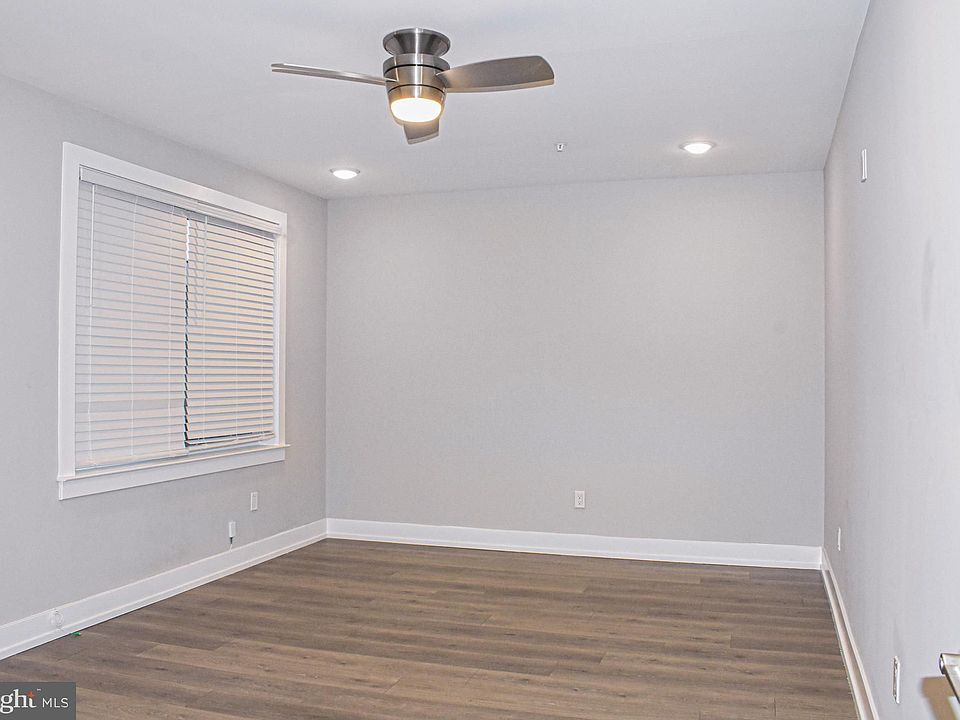 1st image of 1523 N Stillman St Unit 2