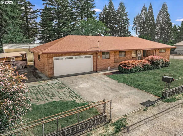 13949 NE San Rafael St, Portland, OR 97230