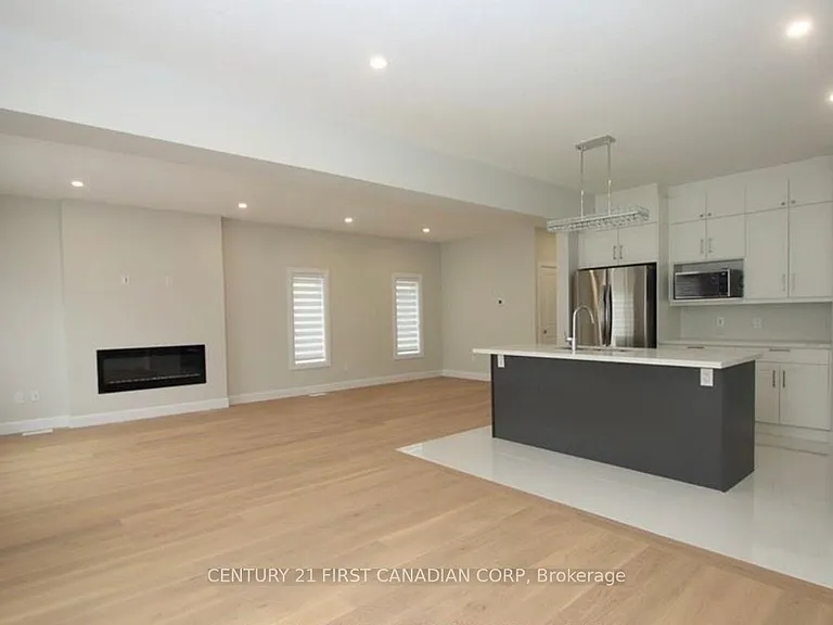 2269 Southport Cres #UPPER — Photo 7