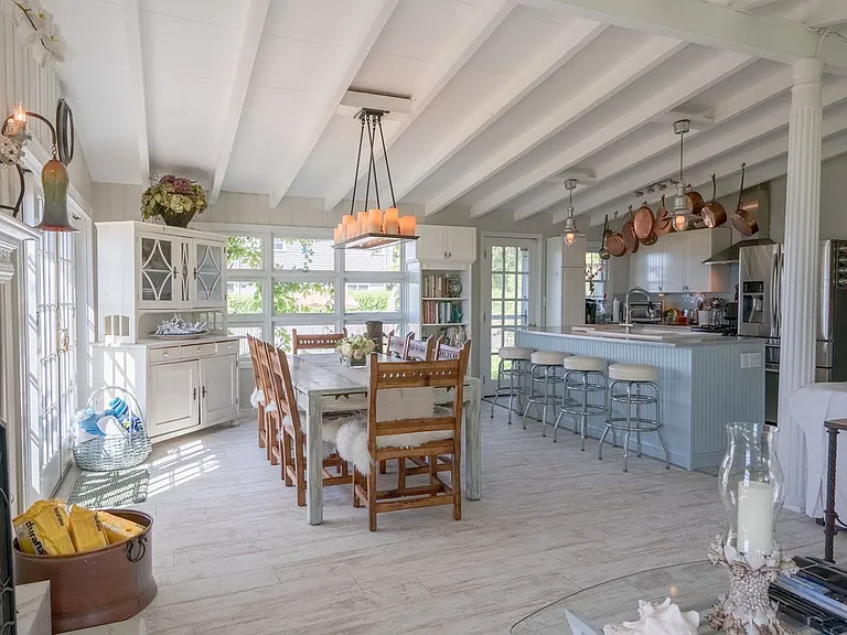 37 E Shore Dr — Photo 7