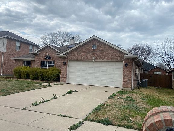 2nd image of 1070 Hillwood Dr