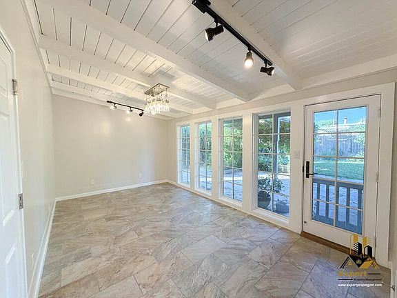 5th image of 2116 Waterford Rd