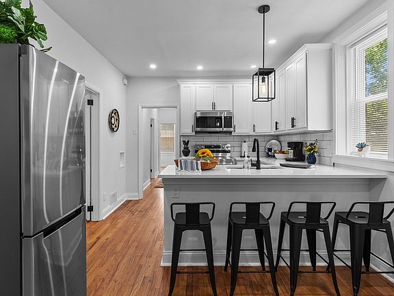 5th image of 1338 Central Ave #1