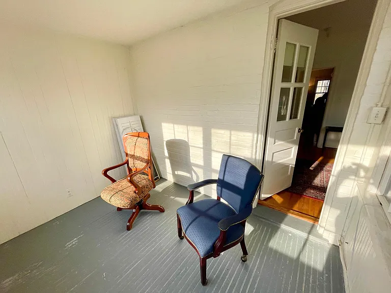 2260 Cathedral Ave NW #2 — Photo 7
