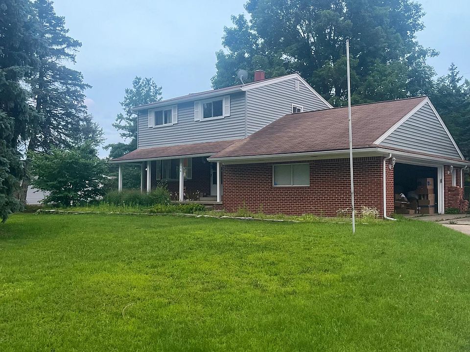 1st image of 1396 Winnie Dr