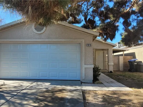 1915 Winter Hill St, Las Vegas, NV 89106