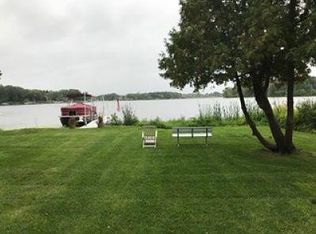 28825 Briarwood Cir, Waterford, WI 53185