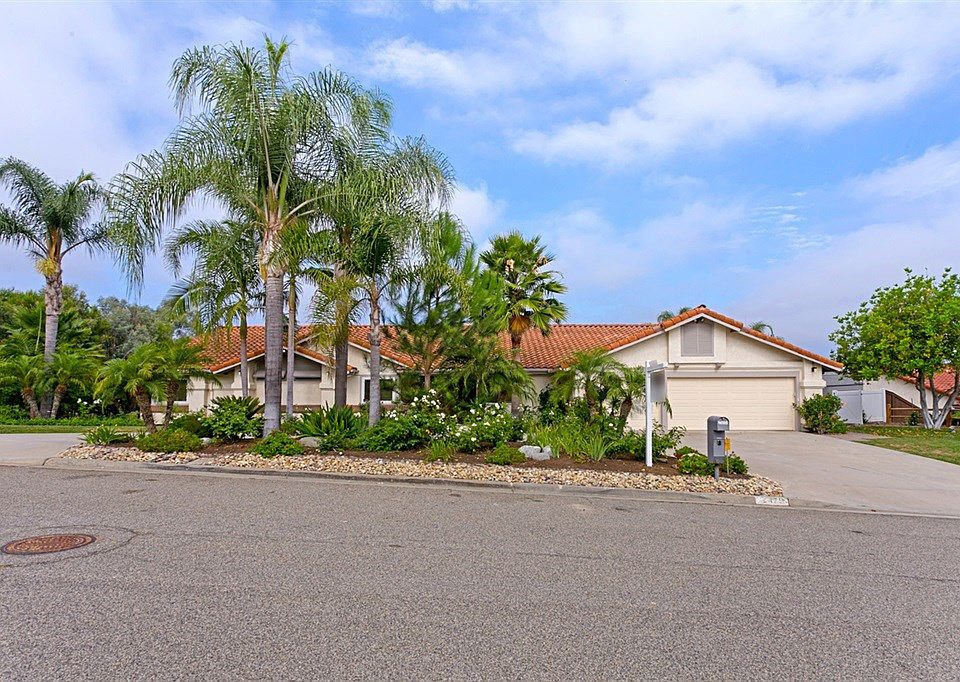 1st image of 2475 Monterey Dr