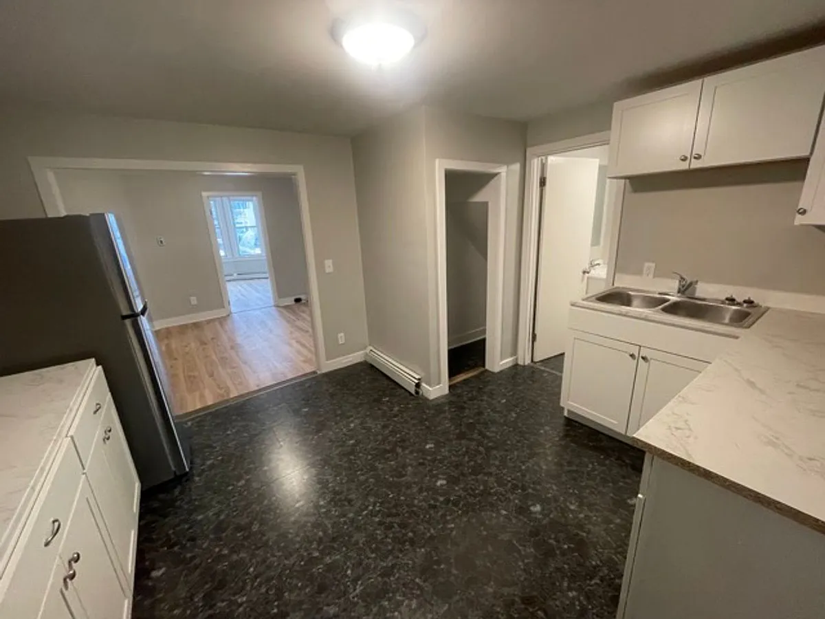 Building Photo - 53 Myrtle St #2