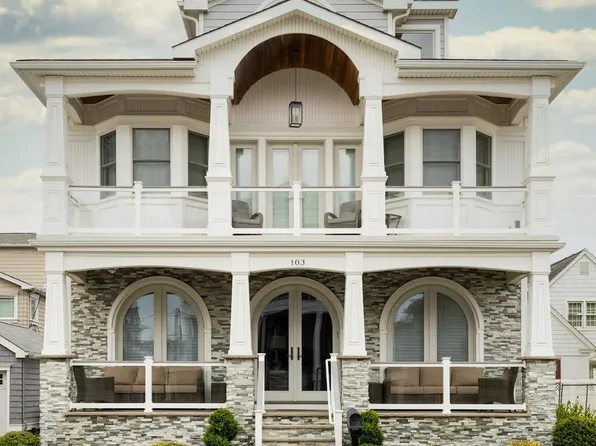 103 S Franklin Ave, Margate, NJ 08402