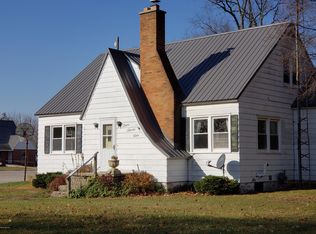 231 E South Ave, Hesperia, MI