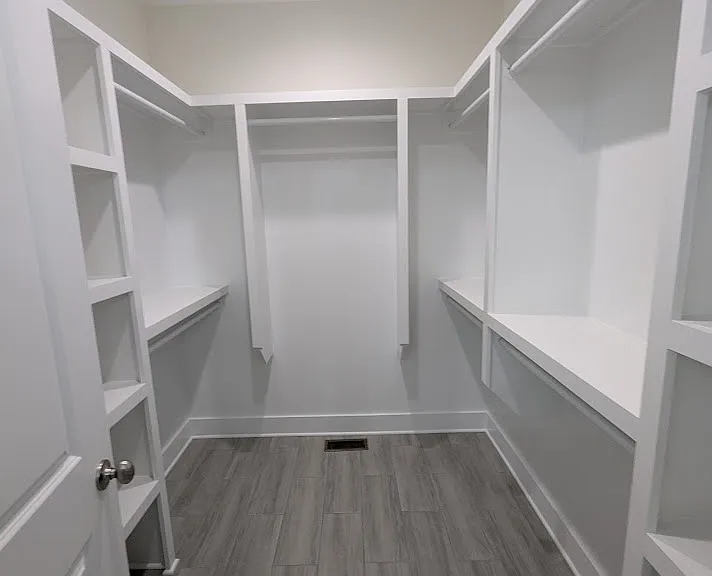 121 Coley Ct — Photo 8