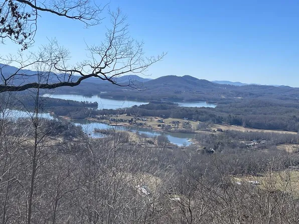 96 Eagles View Holw, Hayesville, NC 28904