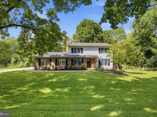 401 Fairville Rd, Chadds Ford, PA 19317