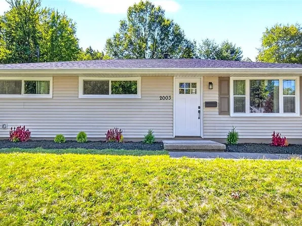 2003 James St, Niles, OH 44446