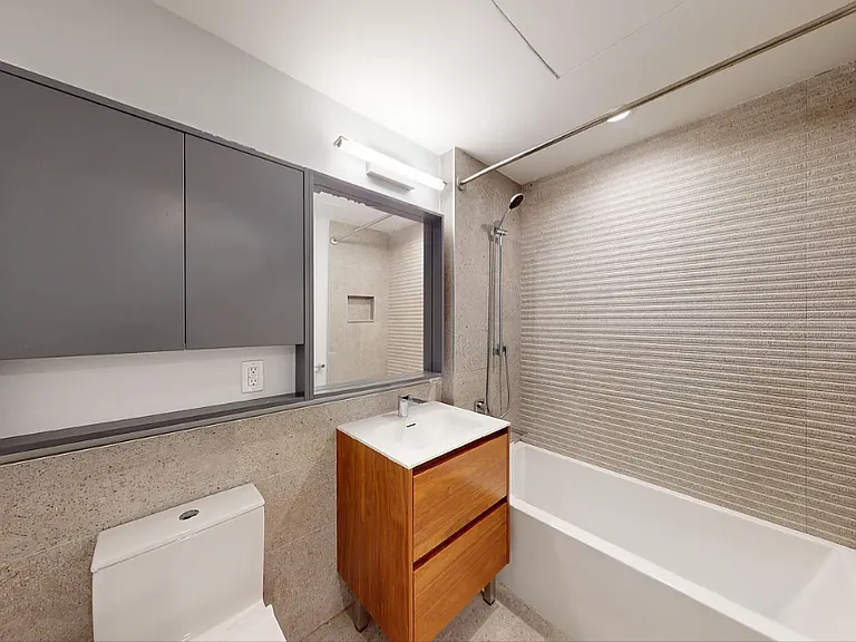 515 E 86th St #706 — Photo 5