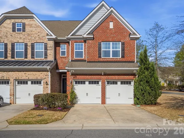108 Dellbrook St Unit A, Mooresville, NC 28117