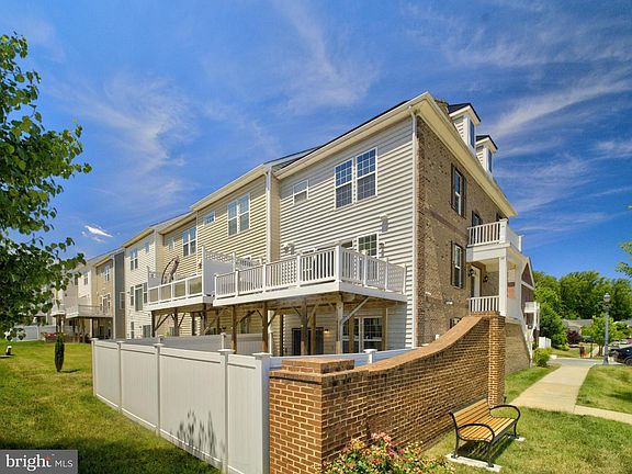5th image of 4800 Forest Pines Dr
