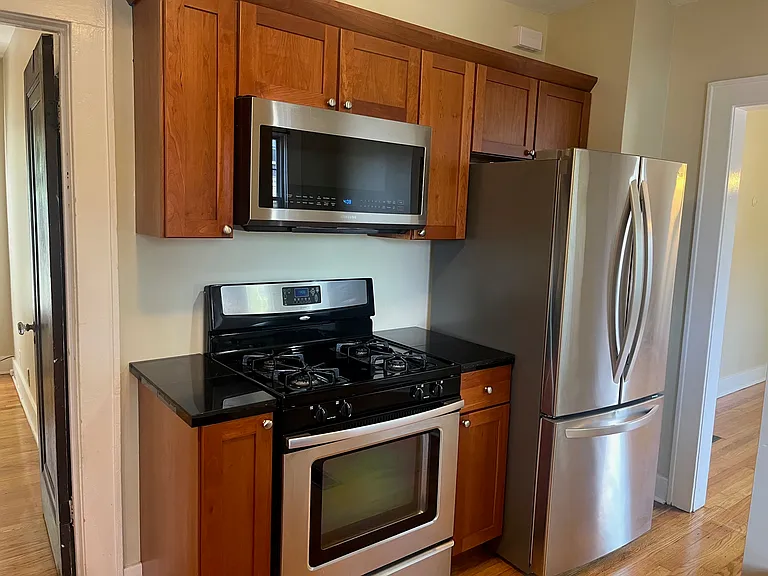 311 Buckingham Ave #1 — Photo 22