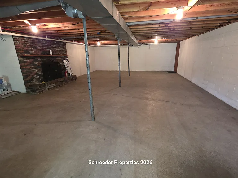 Full unfinished basement