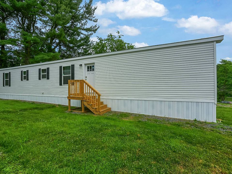 1st image of 104 Colonial Ln Lot 24