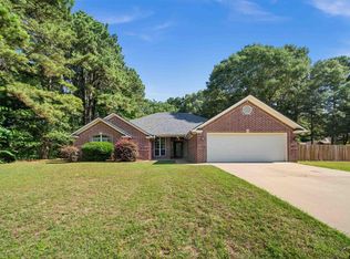 17570 Regal Row, Flint, TX 75762