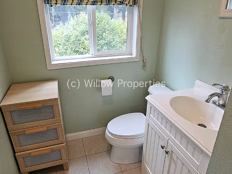 353 Eldorado Ave — Photo 9