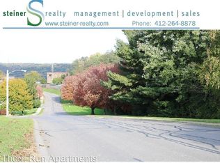 520 Lee Dr APT 113, Moon Township, PA 15108