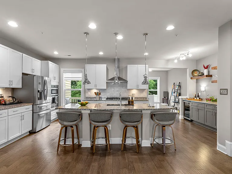 11826 Mango Ln — Photo 12