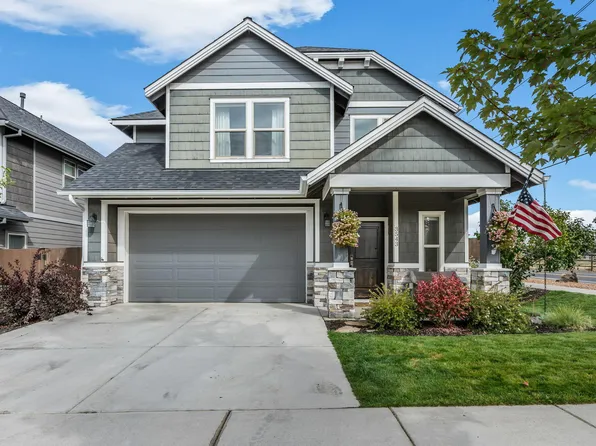 3543 NE Crystal Springs Dr, Bend, OR 97701