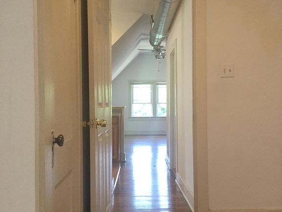 5th image of 171 Norwood Ave #5