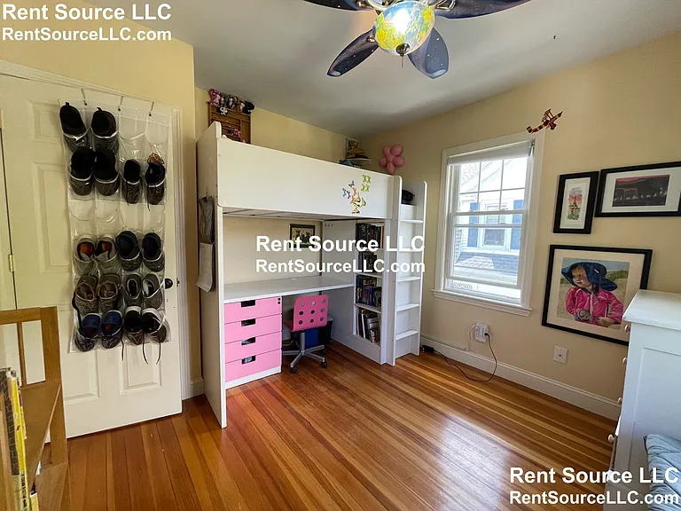 19 Tyler Ave — Photo 26