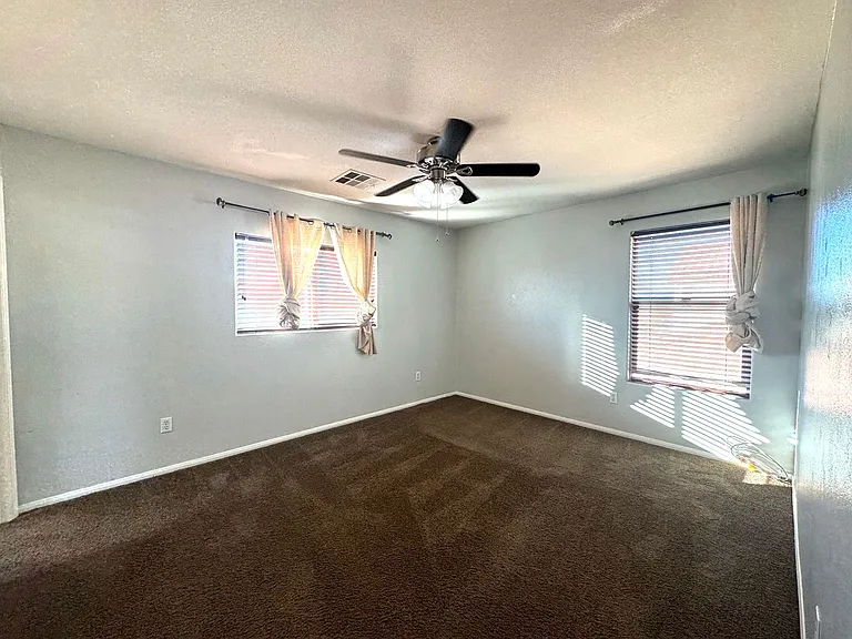 11087 Deluna St — Photo 17