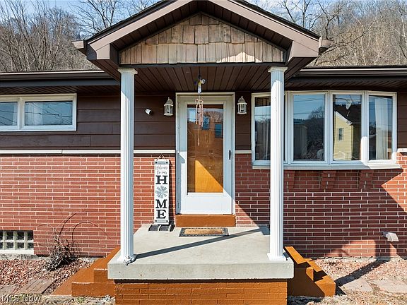 4th image of 262 Quincy Ln