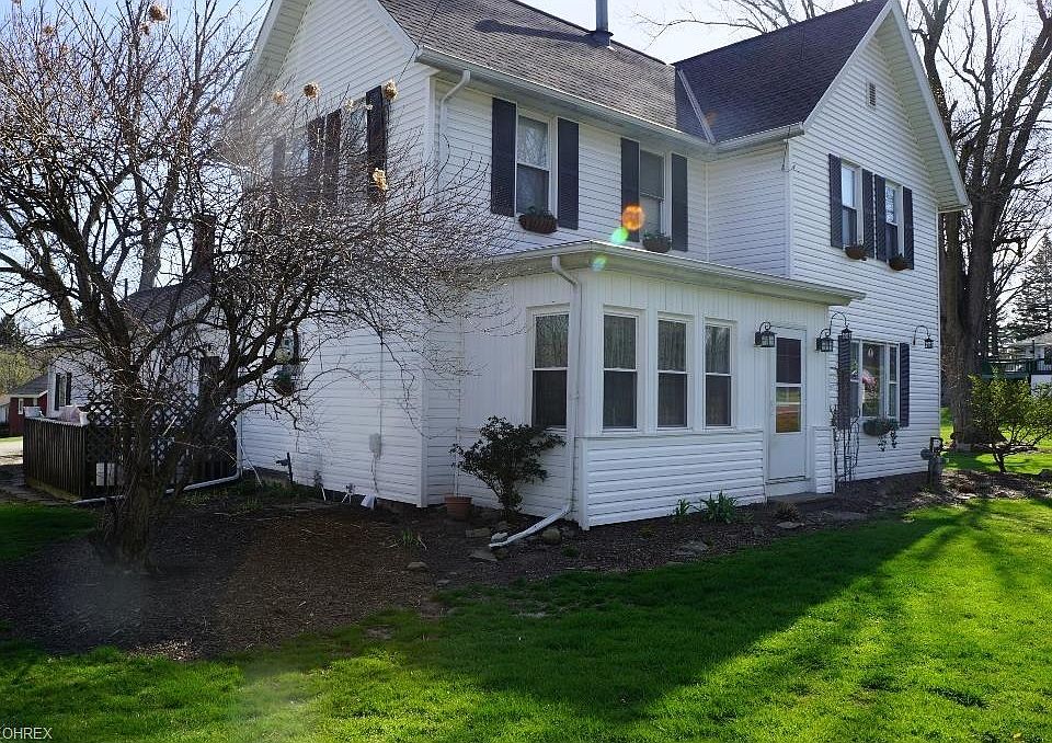 1st image of 3334 Albrecht Ave