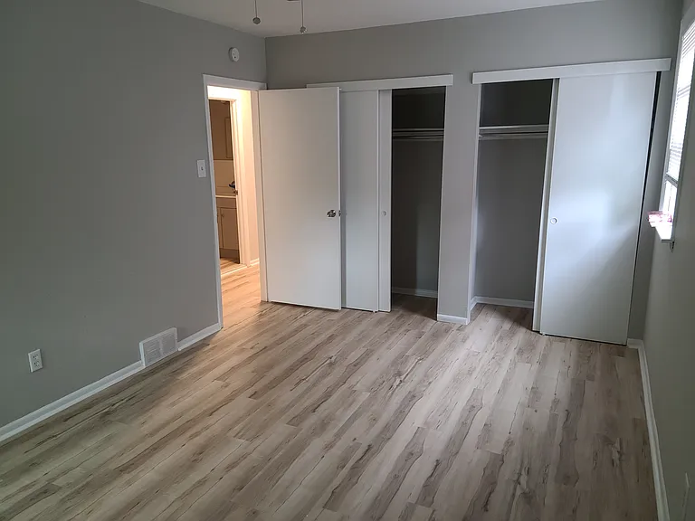 230 Erica St #1 — Photo 7
