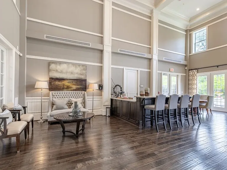 Creekstone Village Apartments — Photo 77